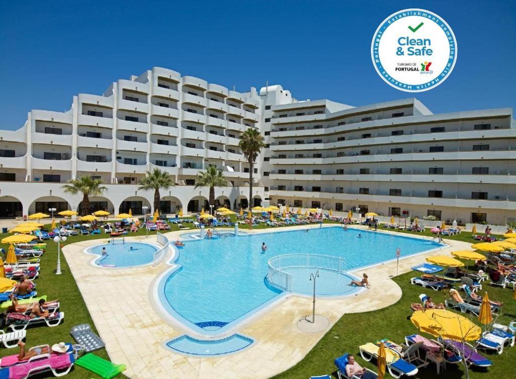 Hotel Apartamento Brisa Sol Albufeira Bagian luar foto